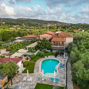 Montefabbrello Bauernhof Magazzini (Tuscany)